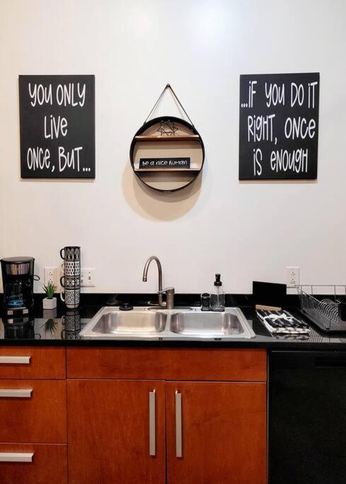 Staycation City Loft Free Gated Parking Saint Louis Zewnętrze zdjęcie